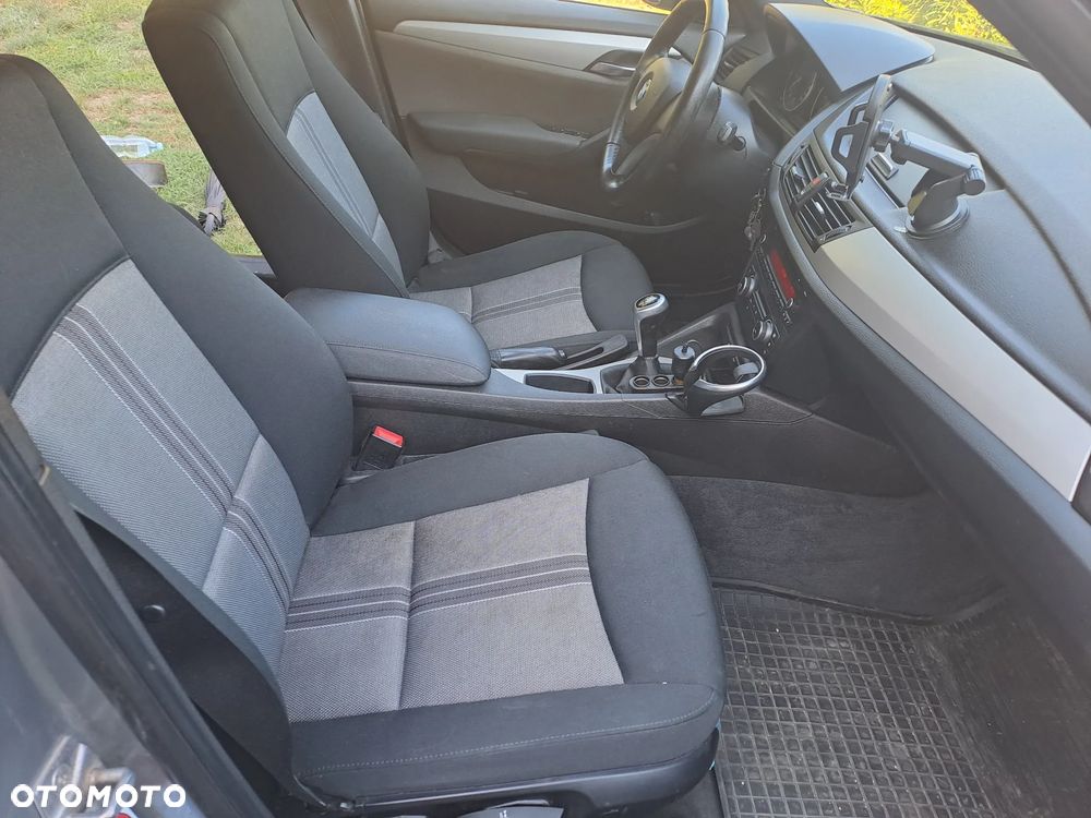 BMW X1 xDrive18d xLine - 5