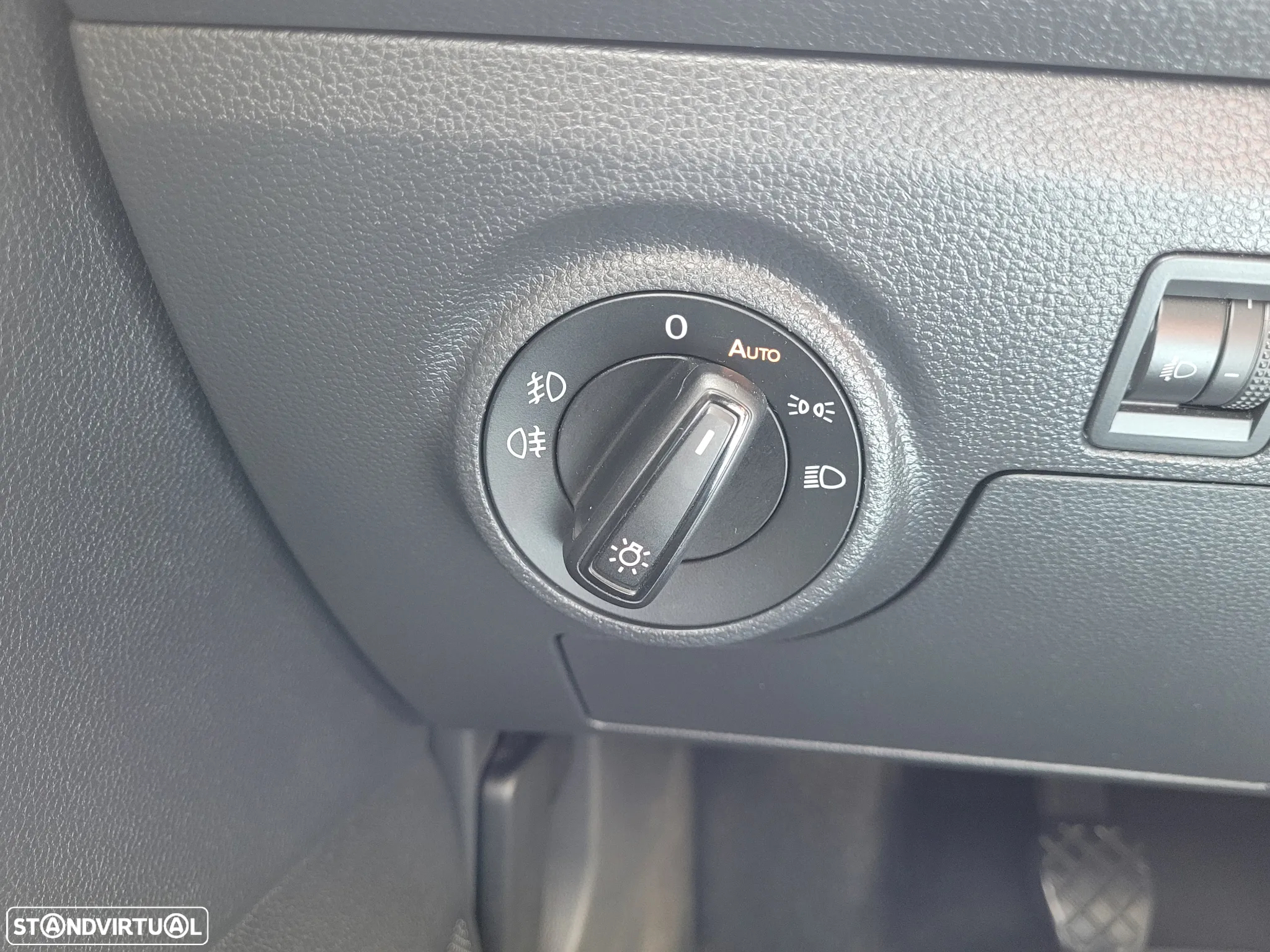 SEAT Ibiza 1.0 Reference - 19