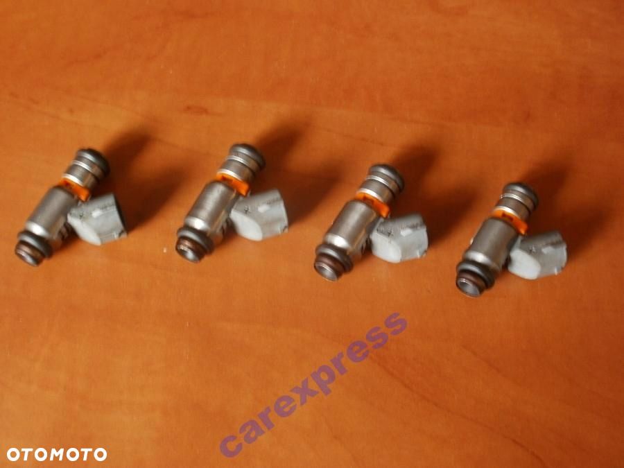 WTRYSKIWACZE GOLF IV OCTAVIA 1.4 16V IWP092 - 1
