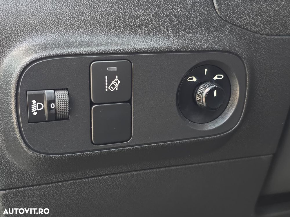 Citroën C3 1.2 PureTech BVM Live - 7