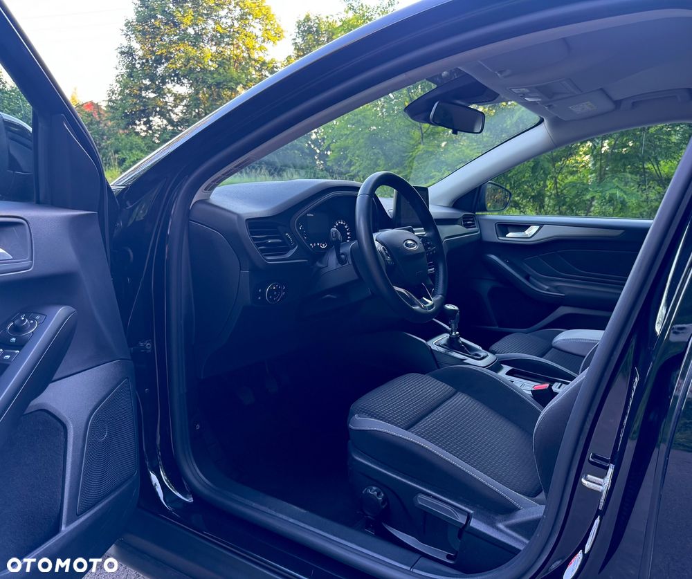 Ford Focus - 18