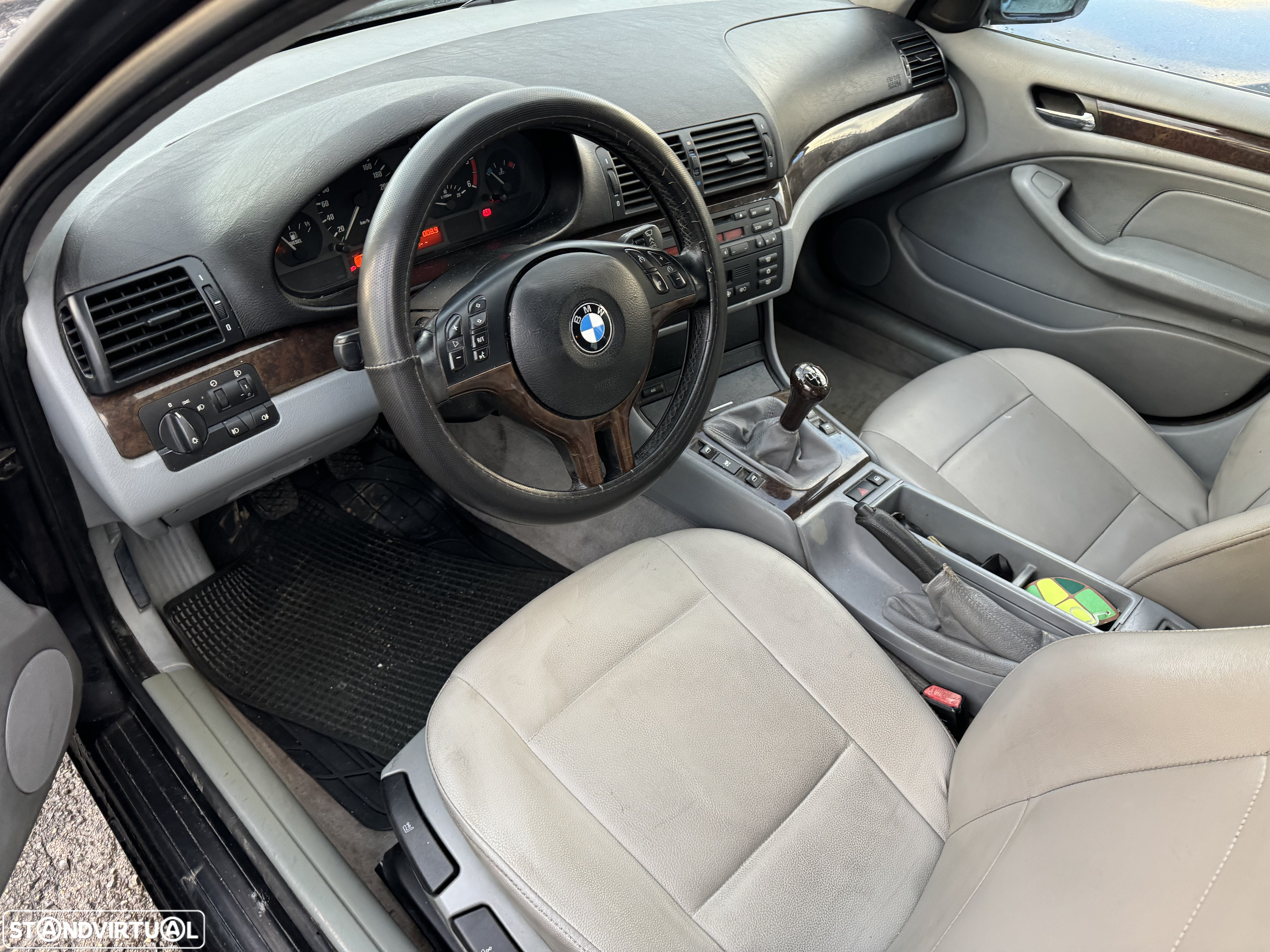 BMW 320 d Touring Séc.XXI - 8