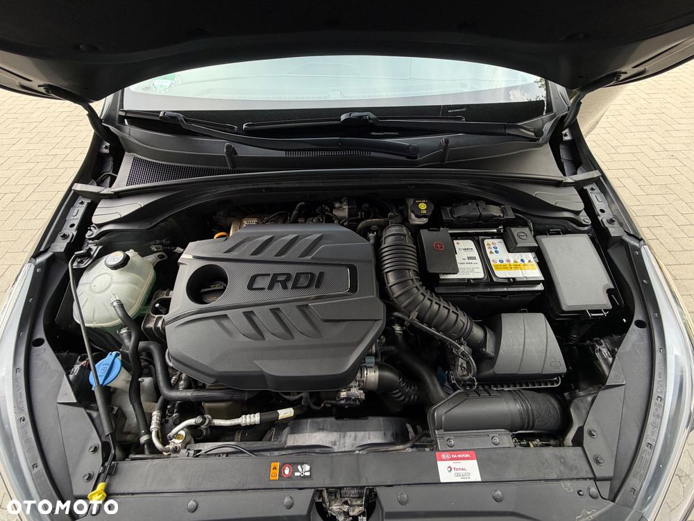 Kia Ceed 1.6 CRDi mHEV L Business Line DCT - 31