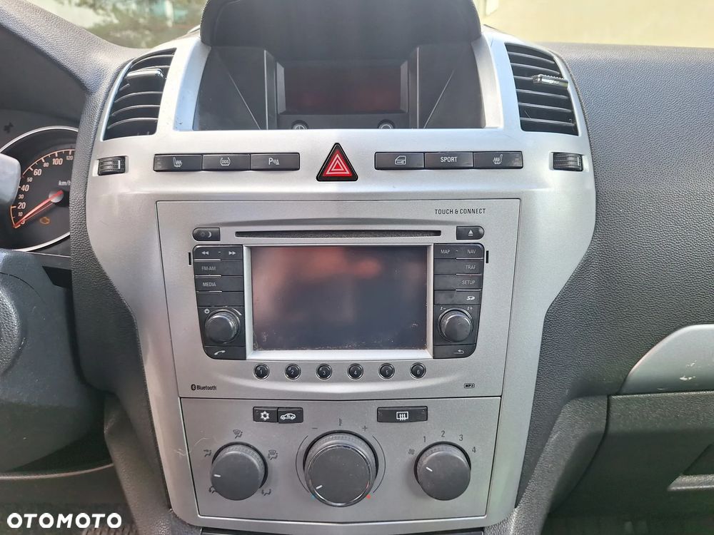 Opel Zafira 1.8 Innovation - 10