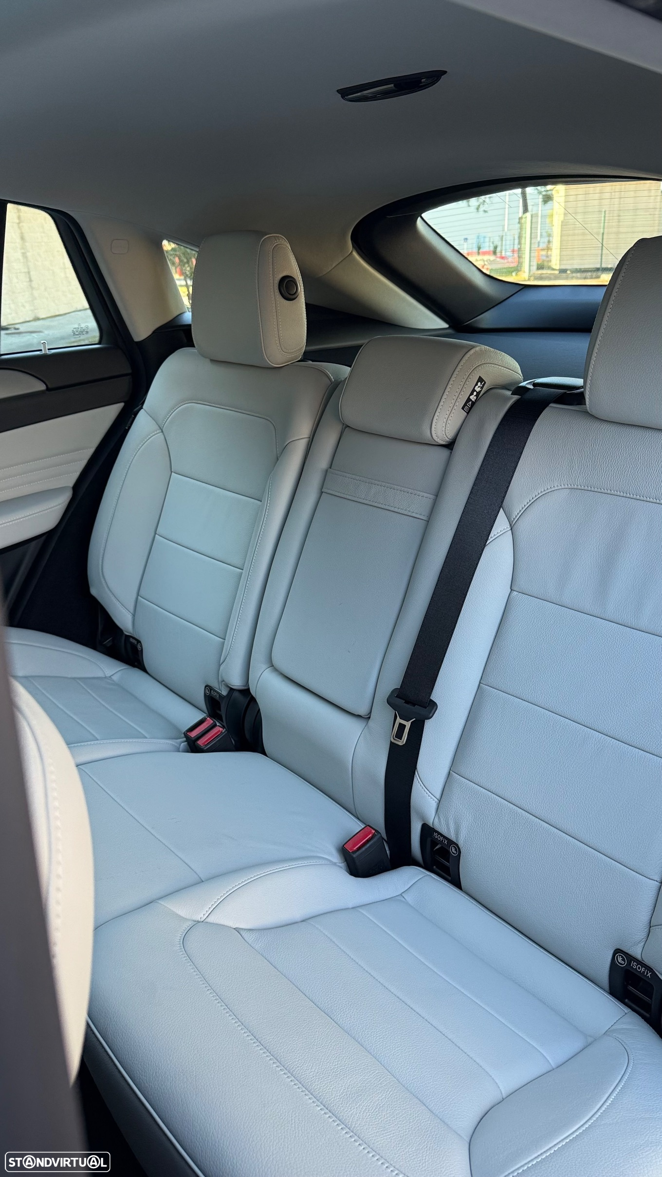 Mercedes-Benz GLE 350 d 4-Matic - 26