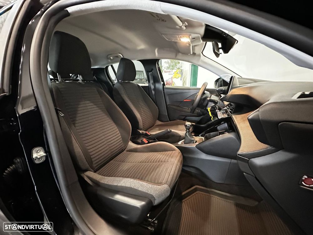 Peugeot 208 1.2 PureTech Active - 27