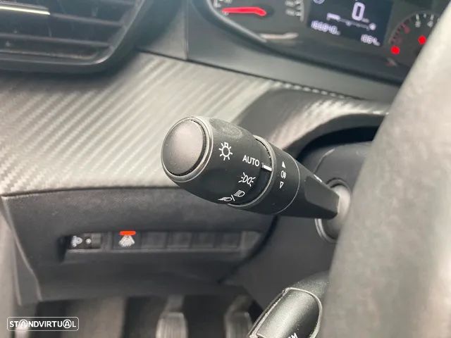 Peugeot 208 1.2 PureTech Active Pack - 14