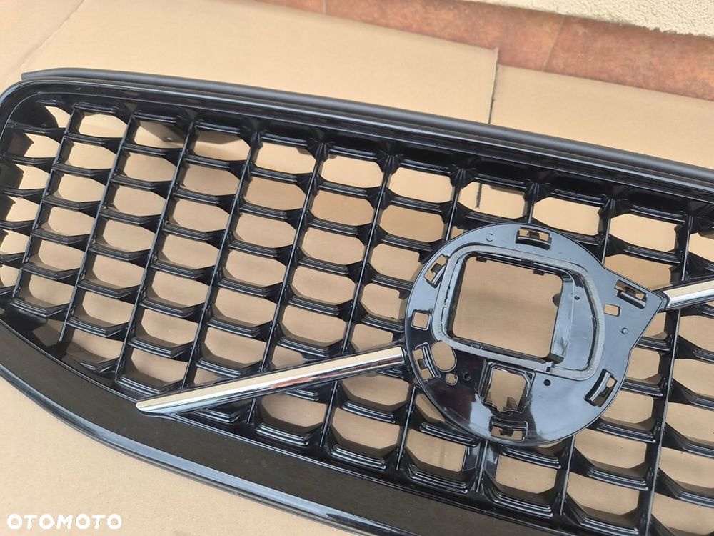 grill atrapa volvo xc60 ii r design lift oryginał - 5