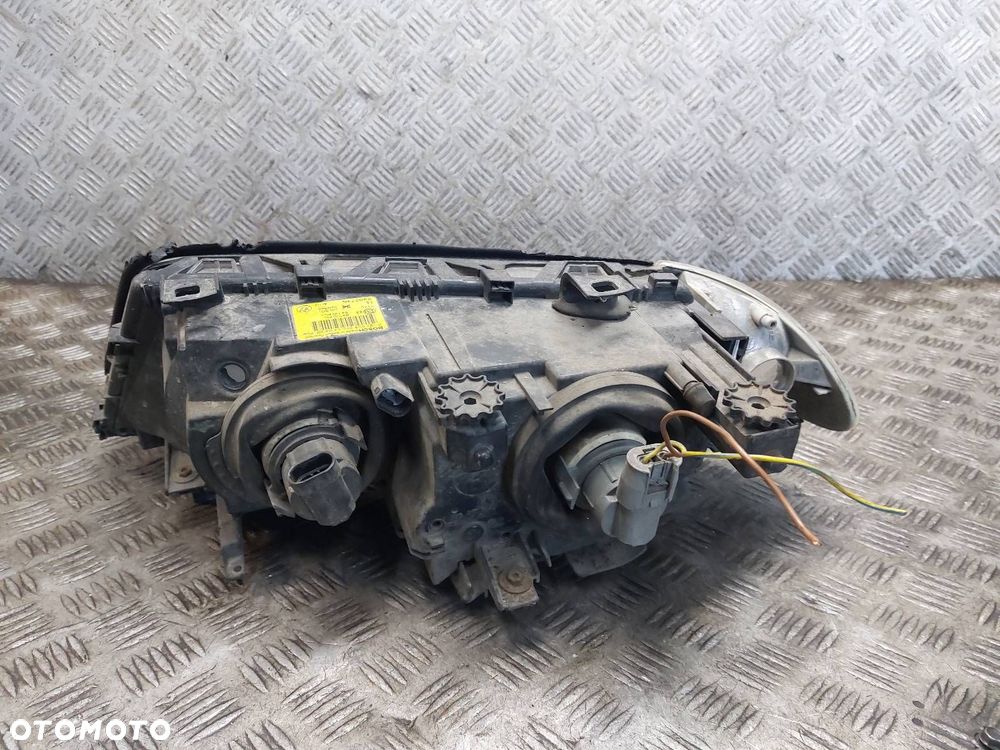 LAMPA PRAWY PRZÓD KIERUNKOWSKAZ BMW E46 SEDAN TORUING EU EUROPA ID: 236324 - 7