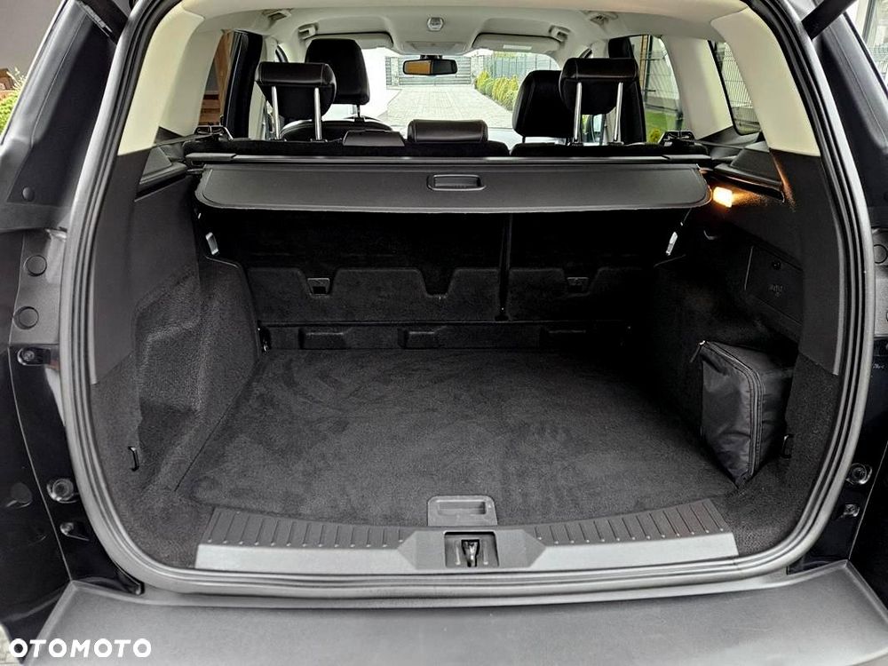Ford Kuga 2.0 TDCi 4x4 Titanium - 23