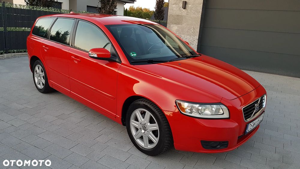 Volvo V40 - 23