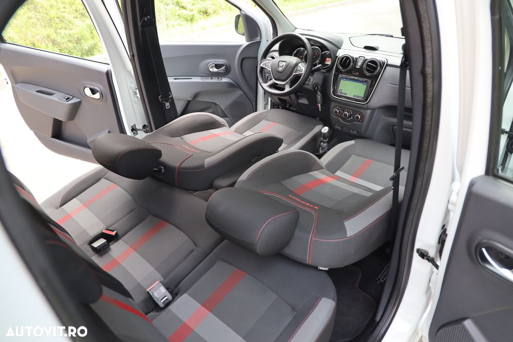 Dacia Lodgy TCe 130 GPF Stepway - 15