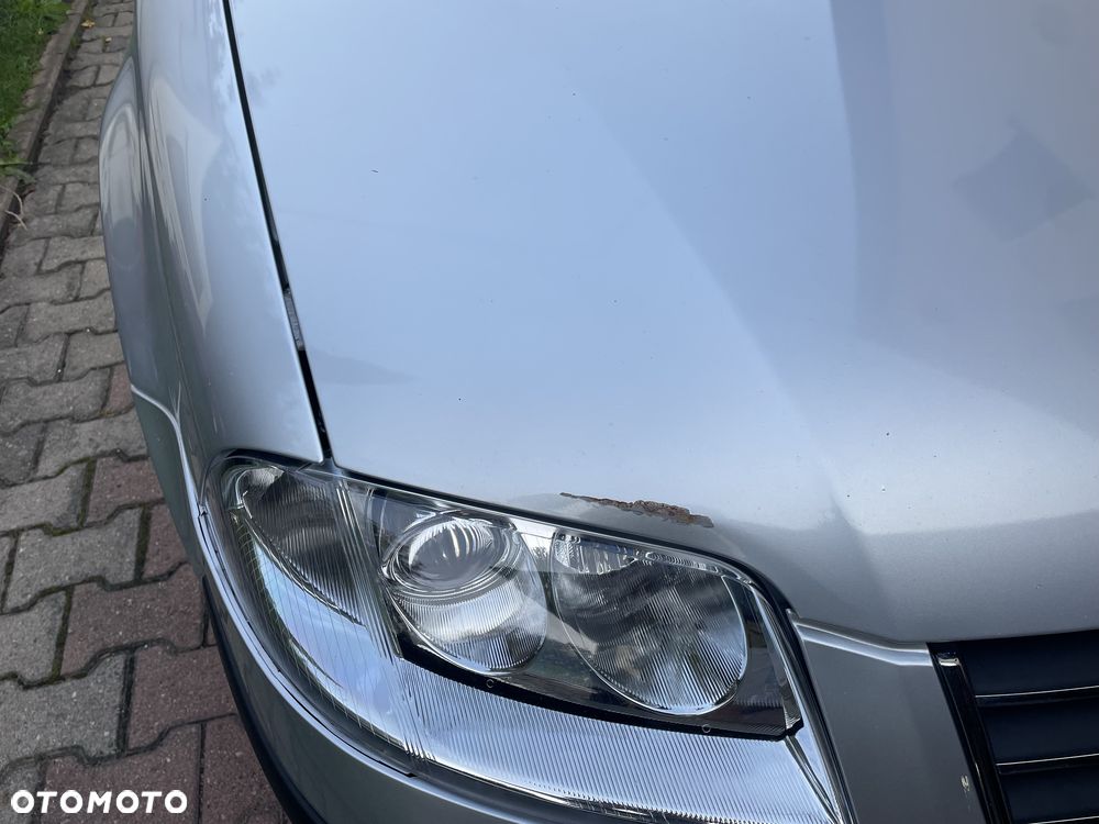 Volkswagen Passat 2003 photo 3