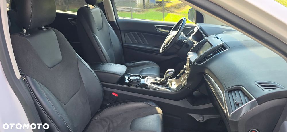 Ford Edge 2.0 TDCi Bi-Turbo 4x4 Sport - 29