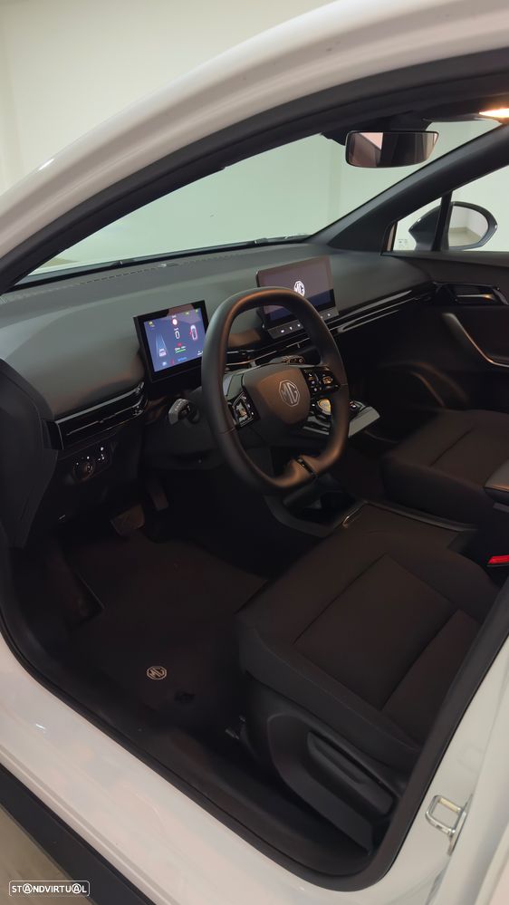 MG MG4 4 Standard - 8