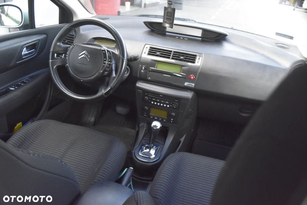 Citroën C4 1.6 HDi FAP EGS6 Exclusive - 11