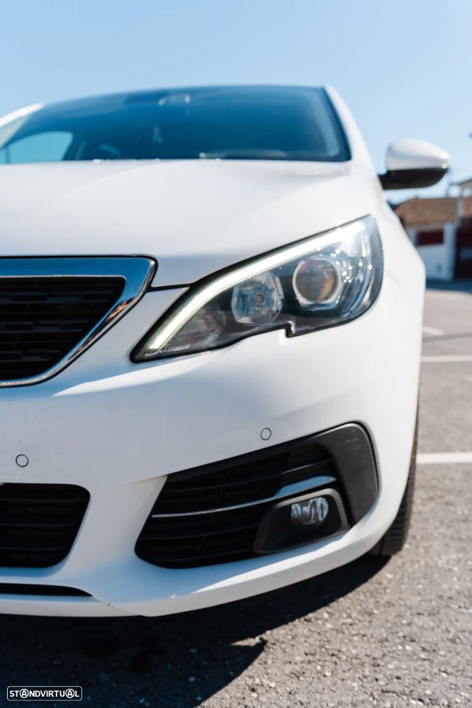 Peugeot 308 SW 1.5 BlueHDi Active - 11