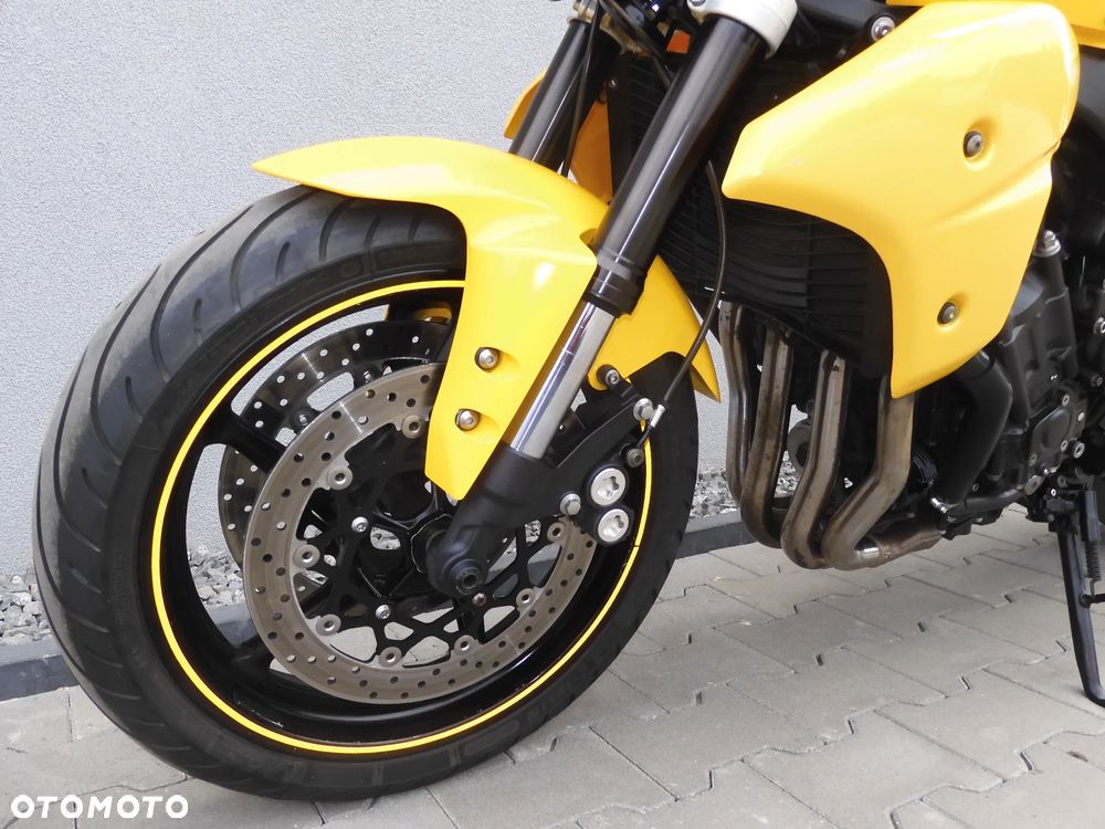 Yamaha FZ - 25