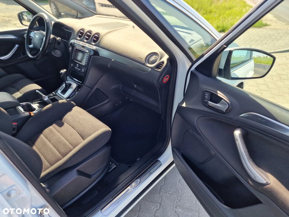 Ford S-Max 2.0 TDCi Titanium - 26