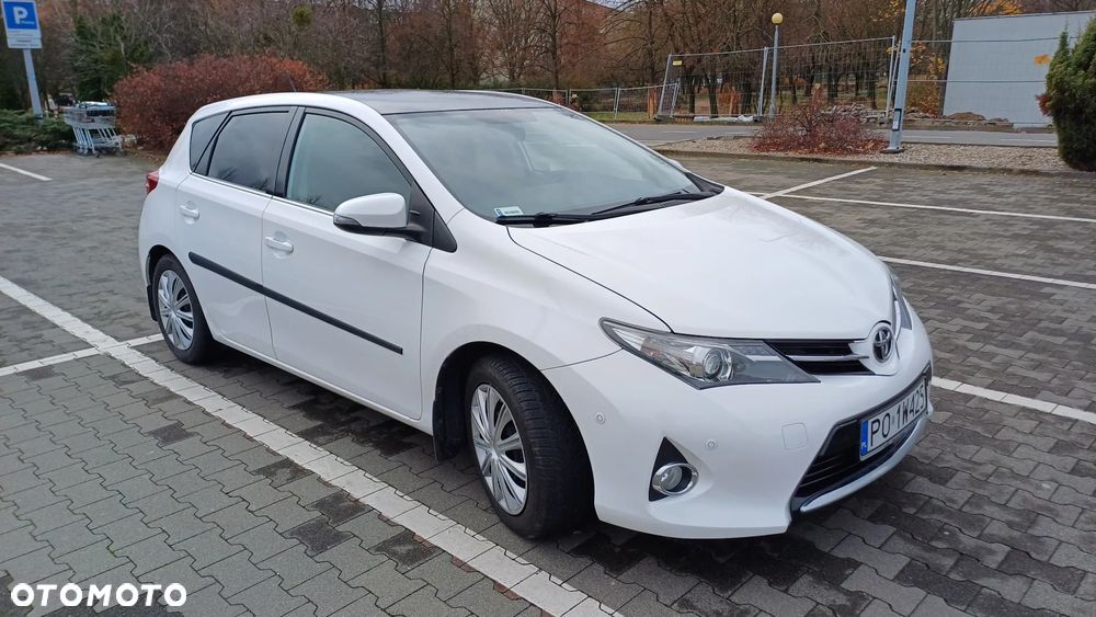 Toyota Auris 1.33 VVT-i Premium - 3