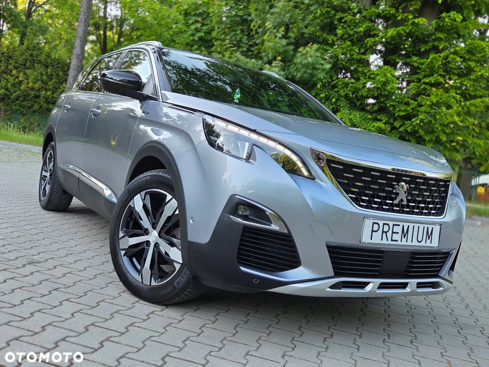 Peugeot 5008 - 5