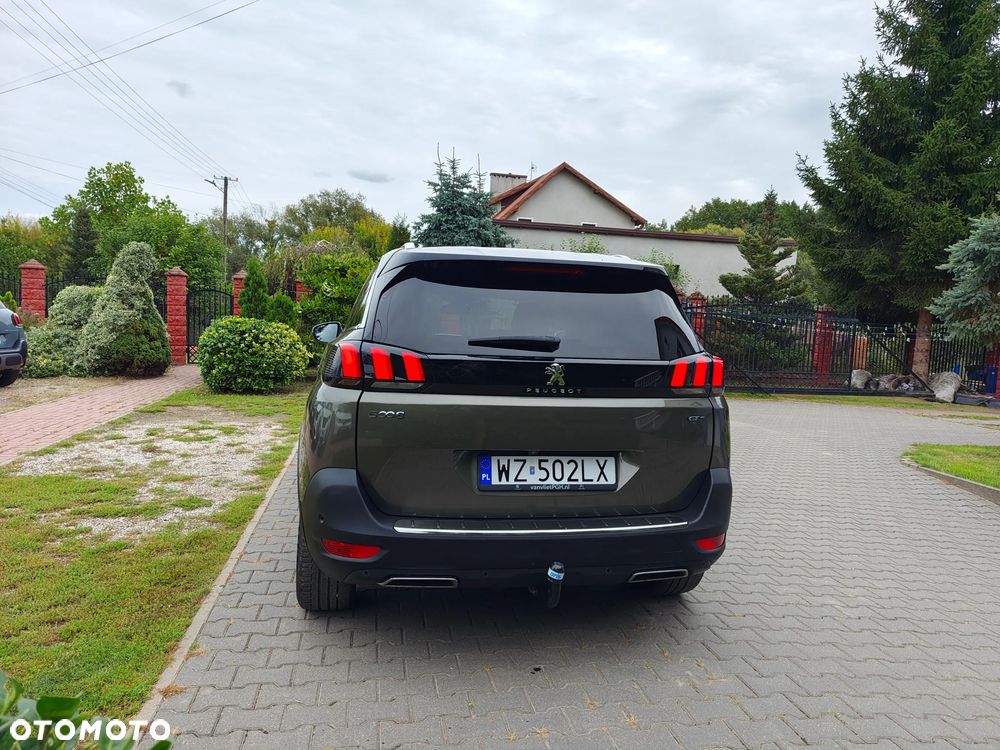 Peugeot 5008 2017 photo 5