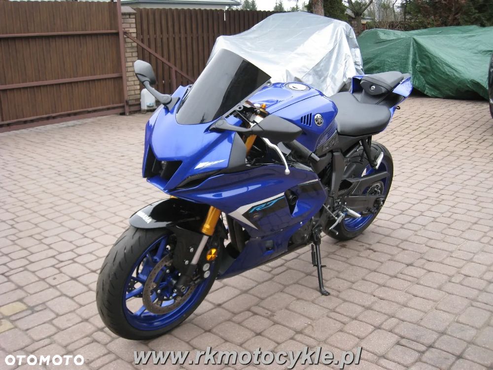 Yamaha R7 - 7