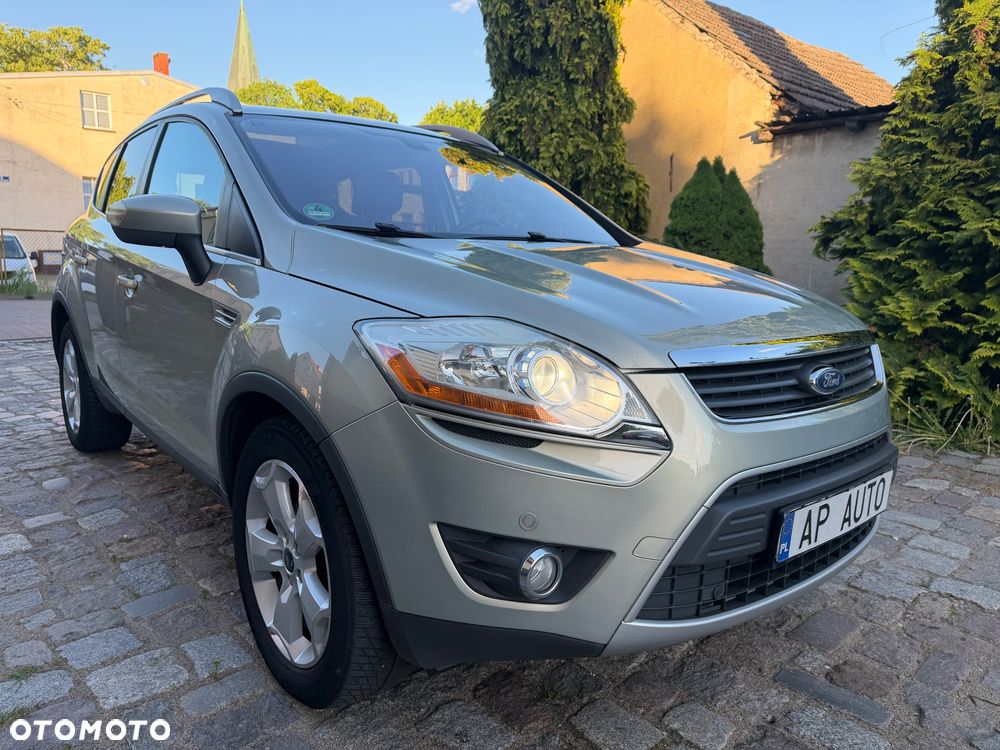 Ford Kuga 2.0 TDCi 4x4 Titanium - 10
