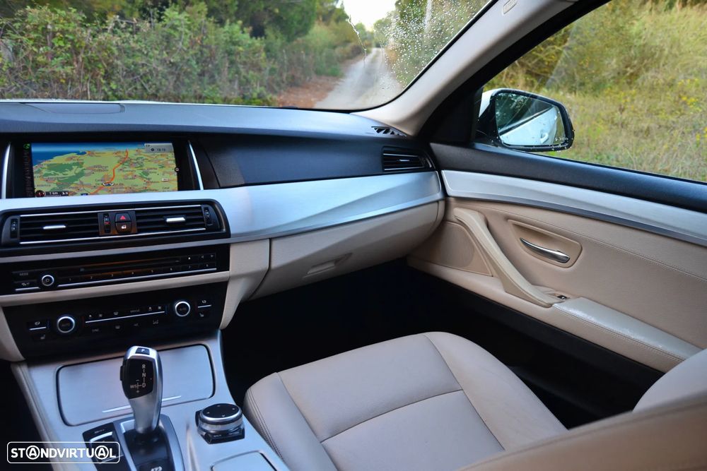 BMW 518 d Line Luxury Auto - 14