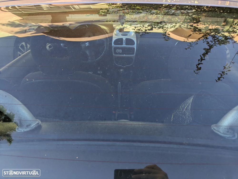 Peugeot 206 CC 1.6 - 12