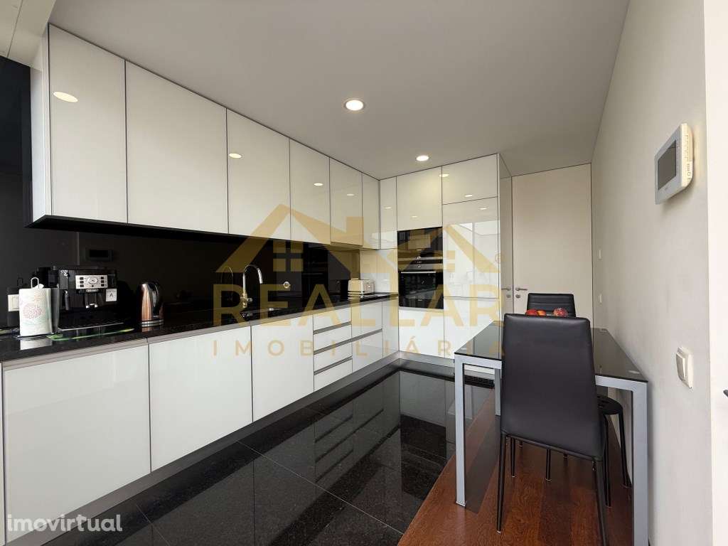 Moradia T3 de luxo em Aver-o-Mar - Grande imagem: 3/33