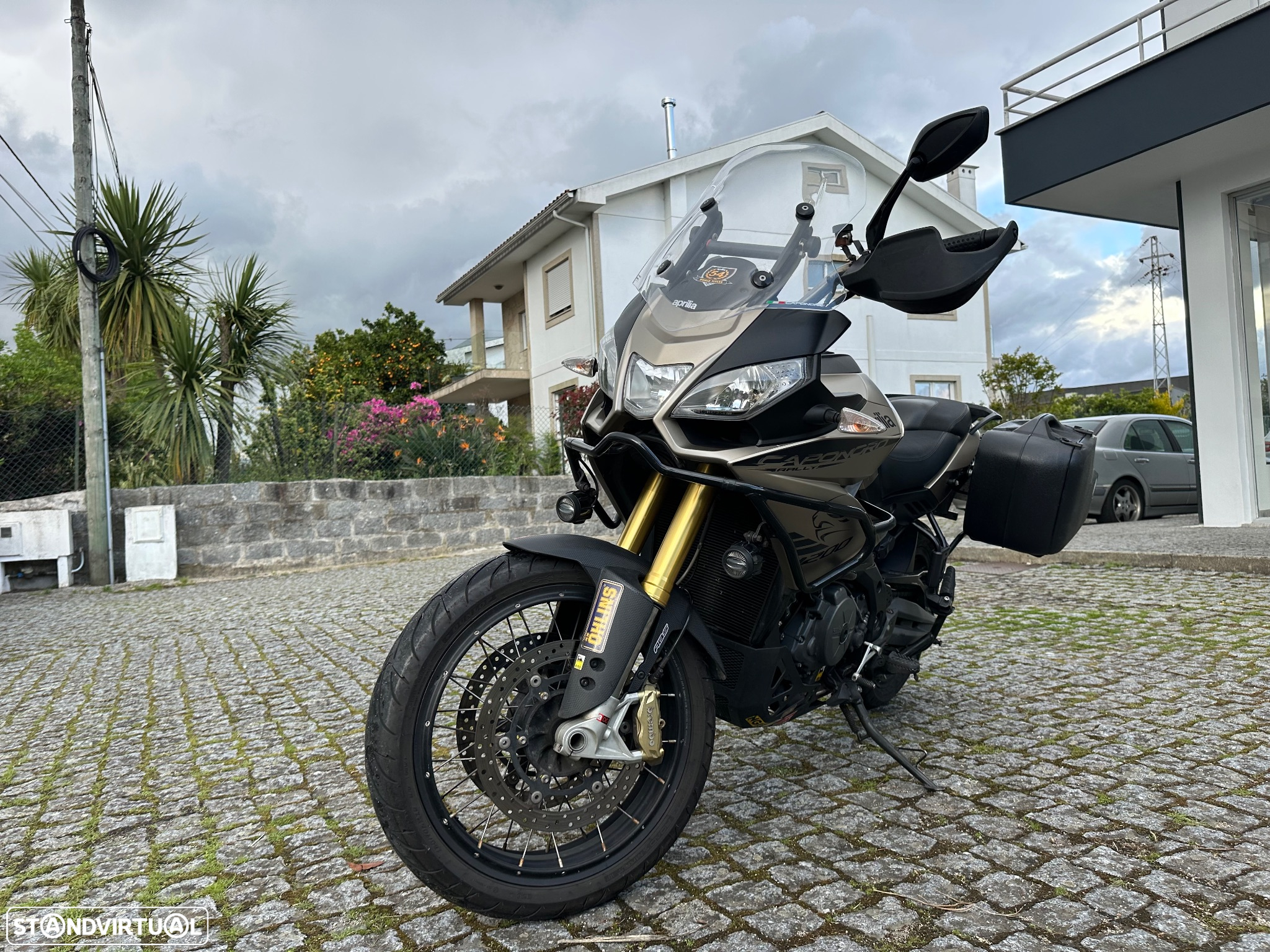 Aprilia Caponord RALLY - 4