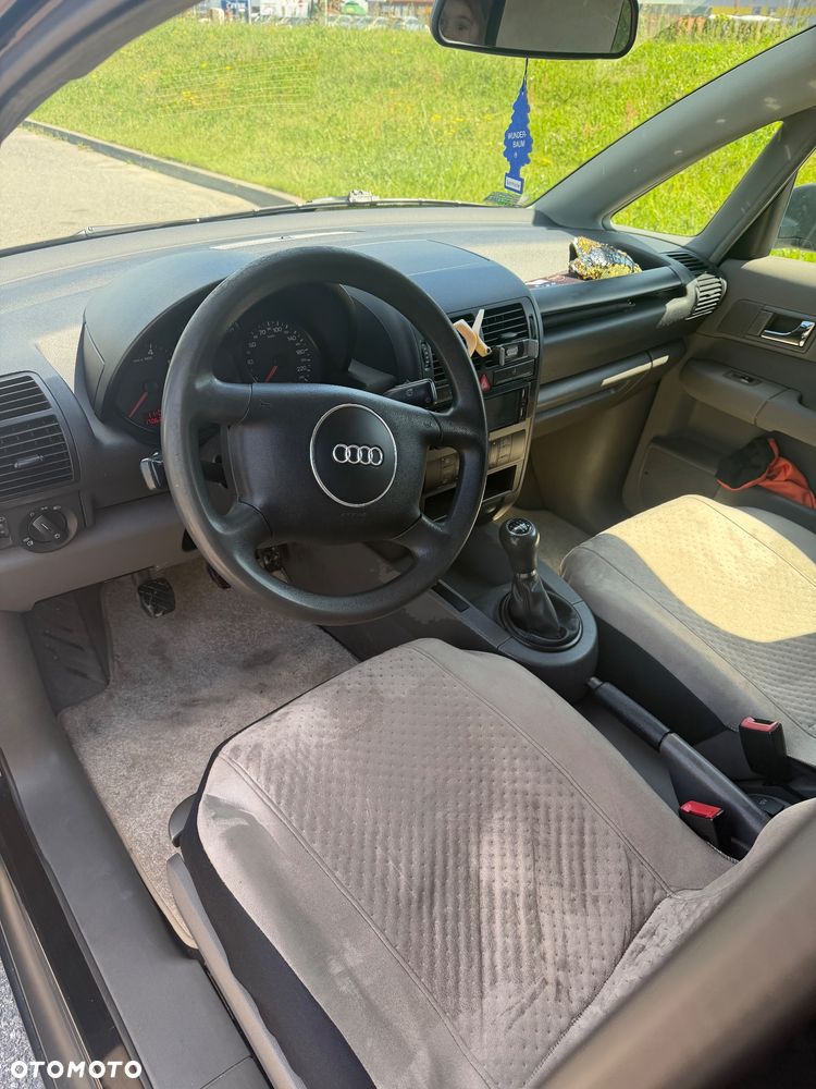 Audi A2 - 11