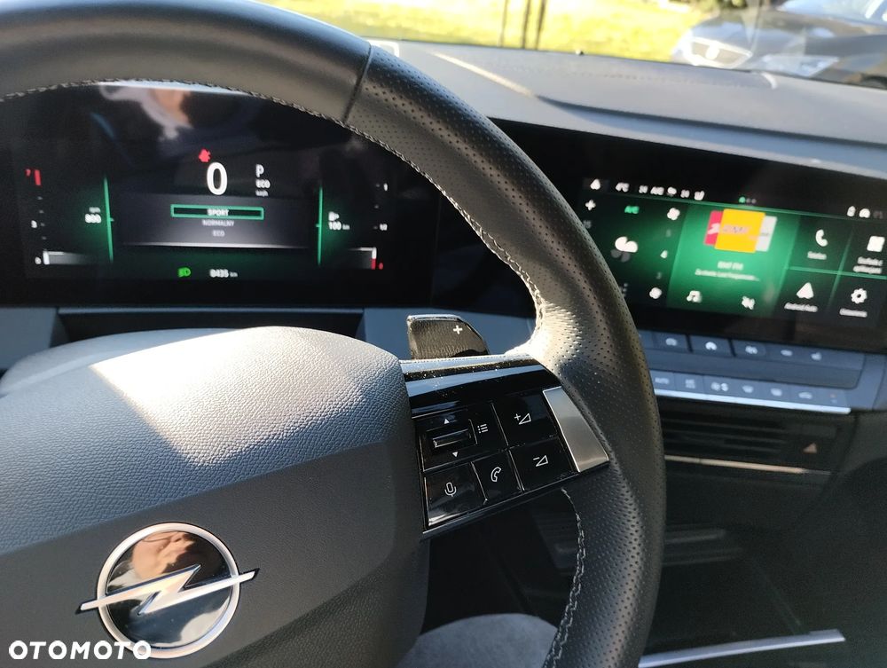 Opel Astra 1.2 T Ultimate S&S - 9