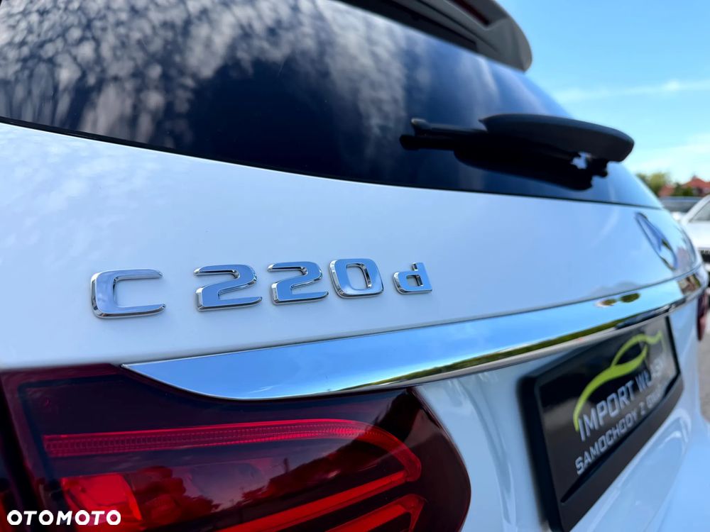 Mercedes-Benz Klasa C 220 d 9G-TRONIC AMG Line - 40