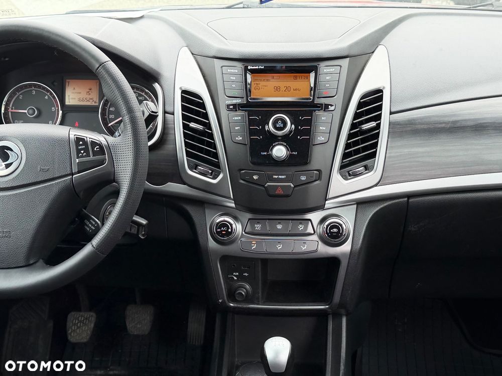 SsangYong/KGM Korando 2.0 e-XDi Quartz - 27