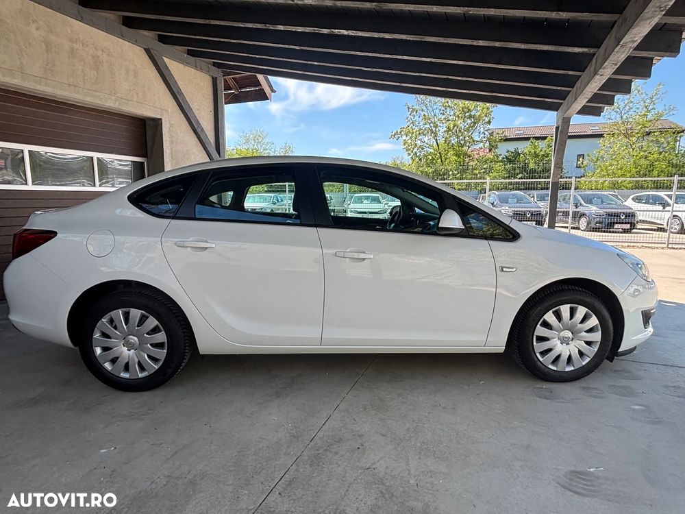 Opel Astra 1.4 ECOTEC Turbo Active - 10