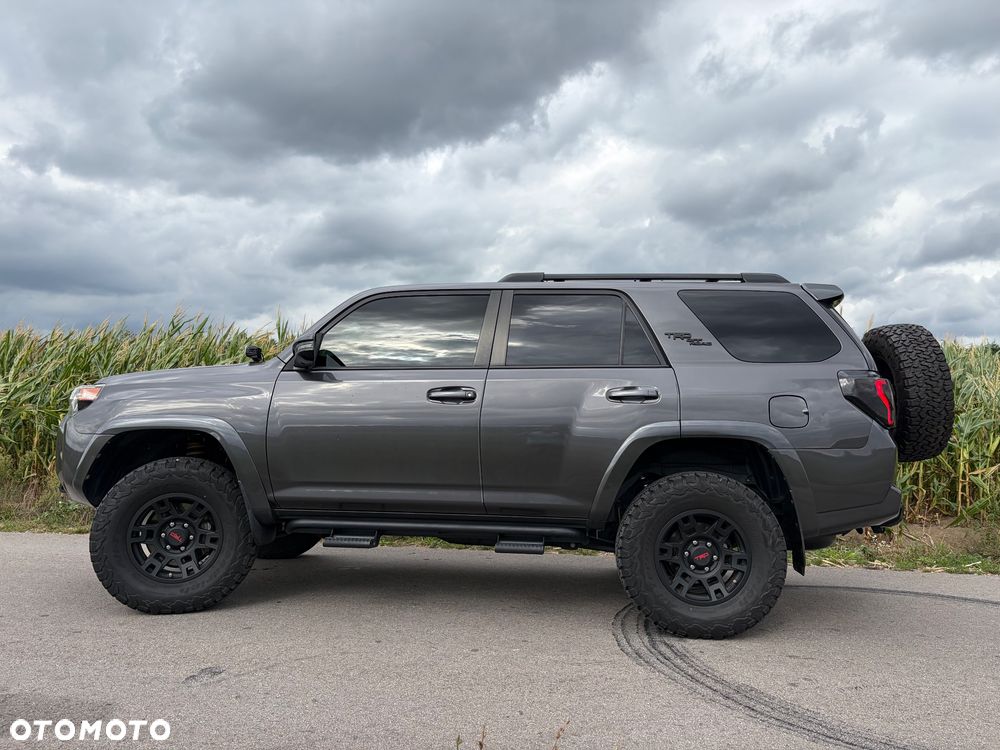 Toyota 4-Runner - 8
