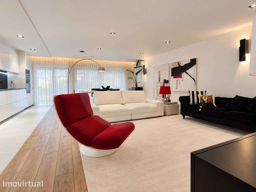 Moradia T4 em Póvoa de Varzim, Beiriz e Argivai, €650.000