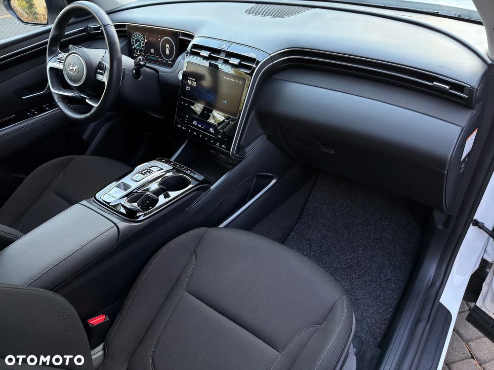 Hyundai Tucson 1.6 T-GDi HEV Executive 4WD - 35