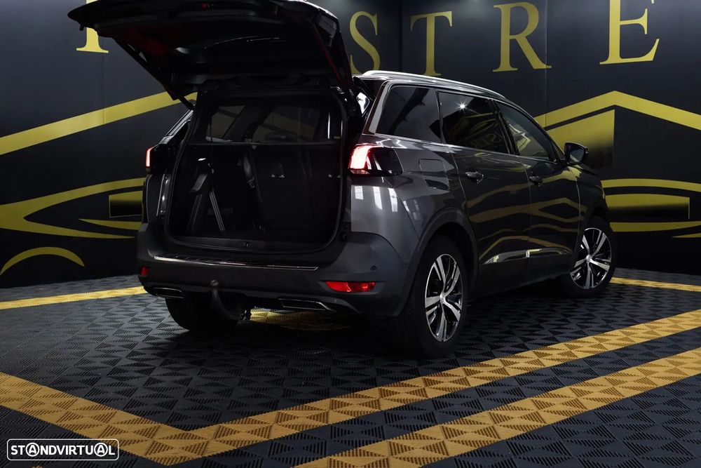 Peugeot 5008 - 7