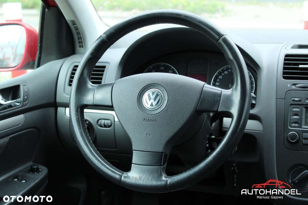 Volkswagen Golf - 9