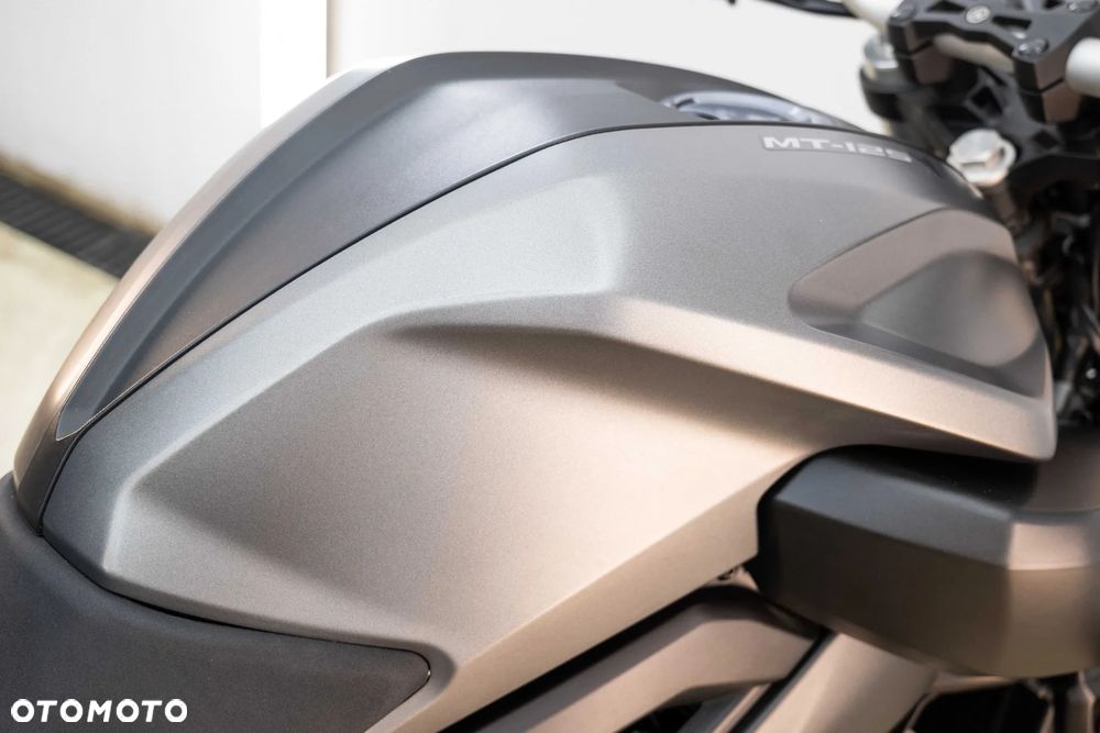 Yamaha MT - 20