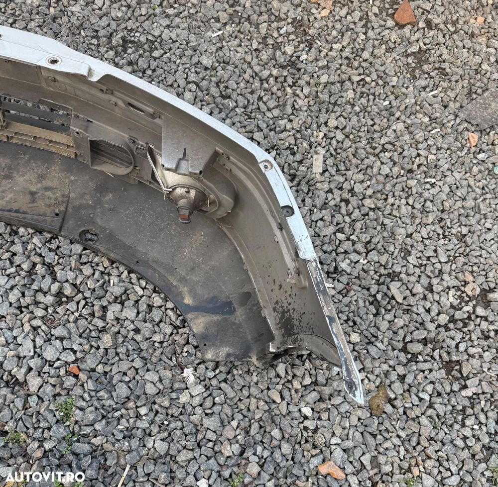 Bara fata SKODA OCTAVIA 2 an 2004-2007 cu halogene, grile si ornamente - 7