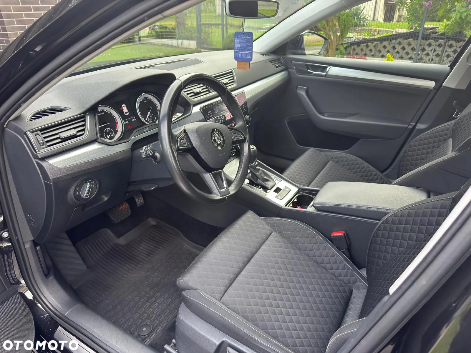 Skoda Superb 2.0 TDI Ambition DSG7 - 7