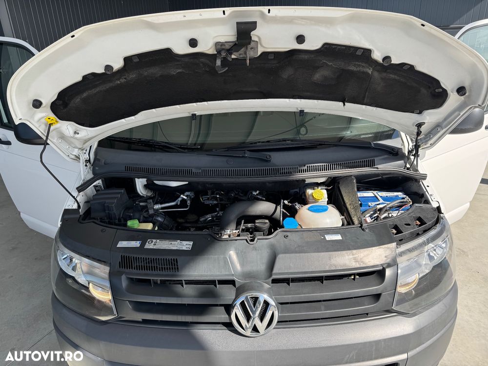 Volkswagen Transporter T5 - 17