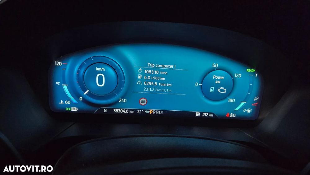 Ford Kuga 2.5 Duratec FHEV AWD ST Line - 14
