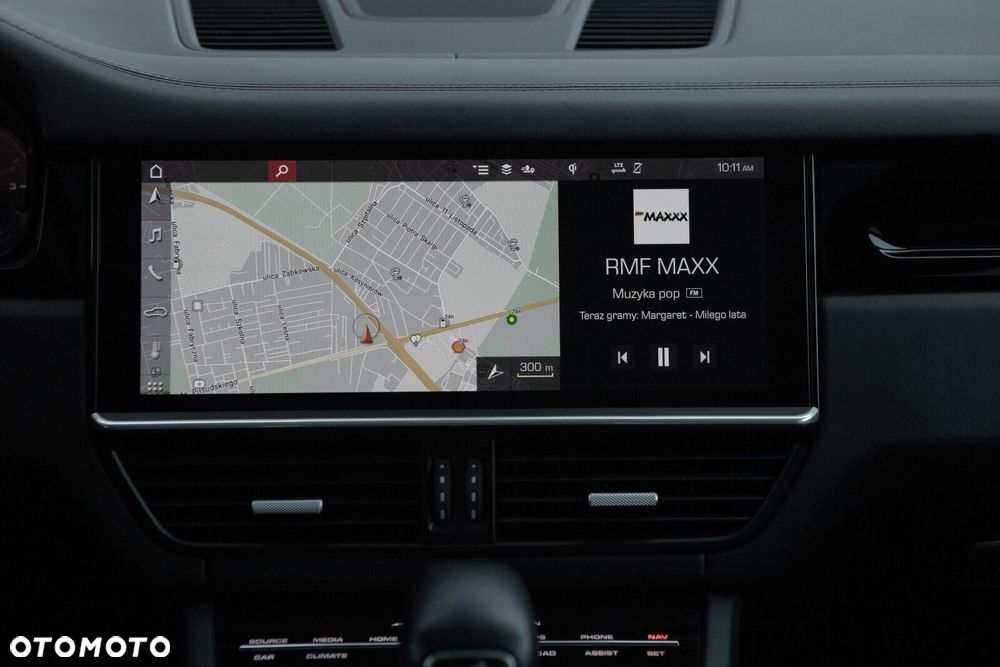 Porsche Cayenne - 38