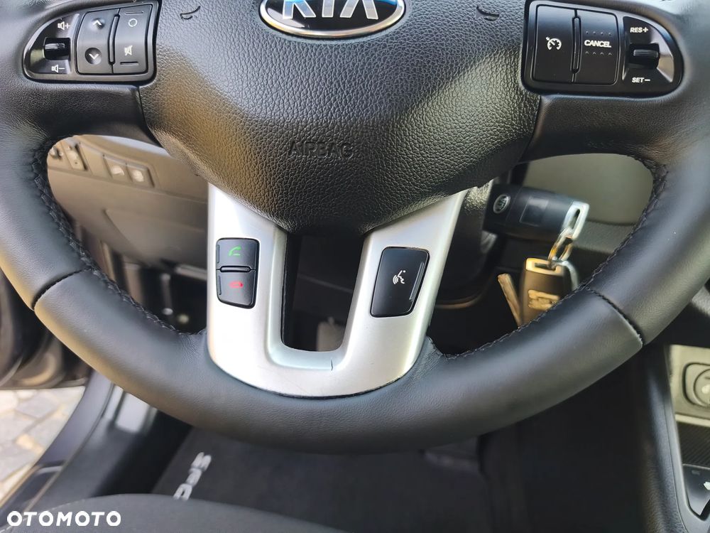 Kia Sportage 1.6 GDI 2WD Dream-Team Edition - 26