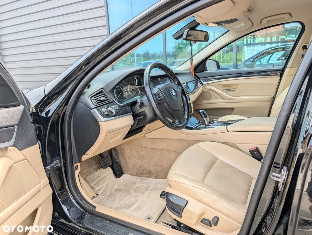 BMW Seria 5 520d Modern Line - 13